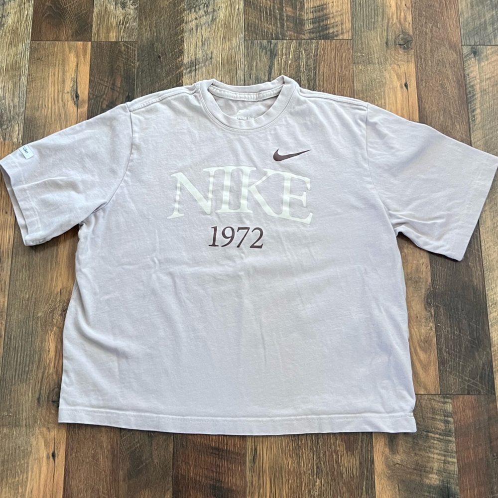 Nike Sportswear Classic Women’s T-Shirt - Picture 6 of 11